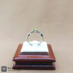 عکس انگشتر زبرجد مهربانی با نگین تراش الماس و برلیان