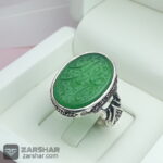 عکس انگشتر عقیق سبز خطی یا علمدار