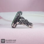 عکس انگشتر عقیق سبز خطی یا علمدار