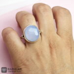 عکس انگشتر عقیق یمنی کبود همراه حرز امام جواد و تربت امام حسین