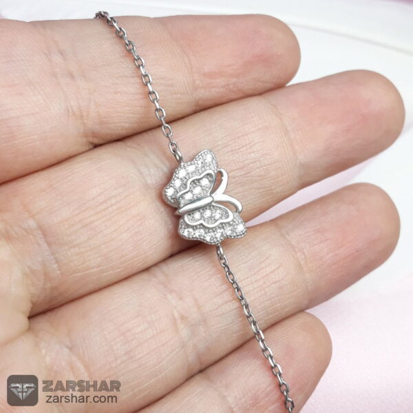 عکس دستبند فانتزی زنانه طرح پروانه