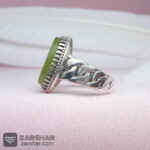عکس انگشتر عقیق سبز کاهویی خطی یا علی و طرح کارتیر