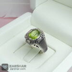عکس انگشتر مردانه زبرجد خوشرنگ با رکاب ماشینی