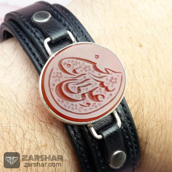 عکس دستبند چرمی عقیق قرمز خطی ابا الحسن علی ولی الله