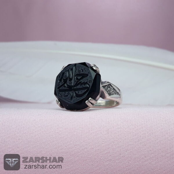 عکس انگشتر عقیق مشکی خطی حسبی الله