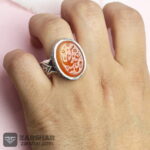 عکس انگشتر عقیق پرتقالی دو رنگ خطی یا عباس