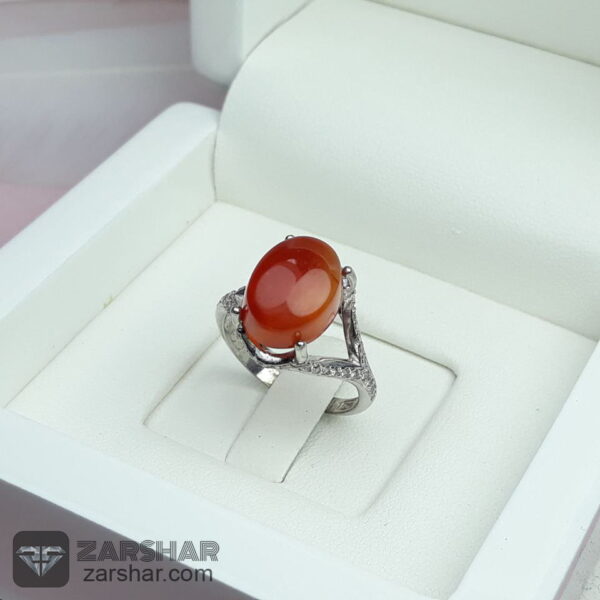 انگشتر عقیق یمنی پرتقالی زنانه چهارچنگ عکس انگشتر عقیق یمنی پرتقالی زنانه چهارچنگ