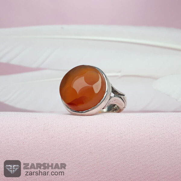 عکس انگشتر عقیق یمنی پرتقالی گرد تراش چهل تیکه