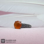 عکس انگشتر عقیق یمنی پرتقالی تراش الماسی زنانه
