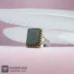 عکس انگشتر یمنی چهارگوش با طرح نیزه