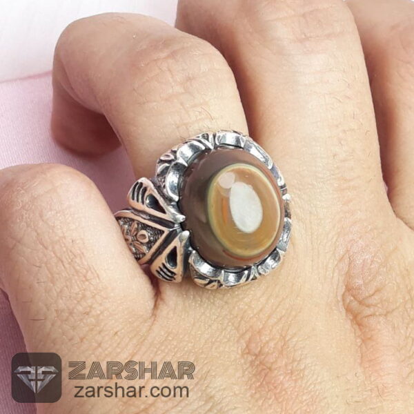 عکس انگشتر عقیق باباقوری یمنی تک چشم