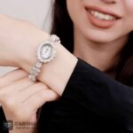 عکس ساعت نقره زنانه طرح امرالدکات و فلاور مدل امارا