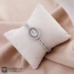 عکس ساعت نقره زنانه مدل امیلیا