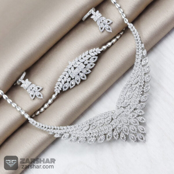 سرویس نقره زنانه مناسب عروس ZS1213 عکس سرویس نقره زنانه مناسب عروس ZS1213
