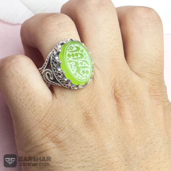 عکس انگشتر عقیق سبز کاهویی خطی یا ثارالله