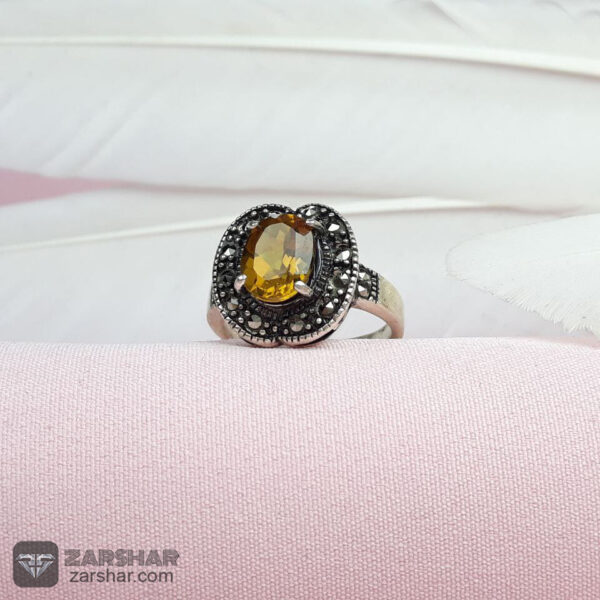 انگشتر زنانه الکساندریت طرح ثمین عکس انگشتر زنانه الکساندریت طرح ثمین