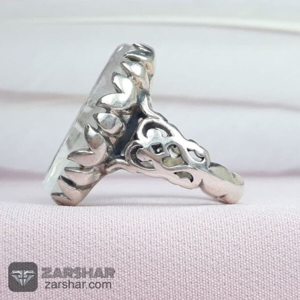 انگشتر در نجف علی مع الحق و الحق مع علی عکس انگشتر در نجف علی مع الحق و الحق مع علی