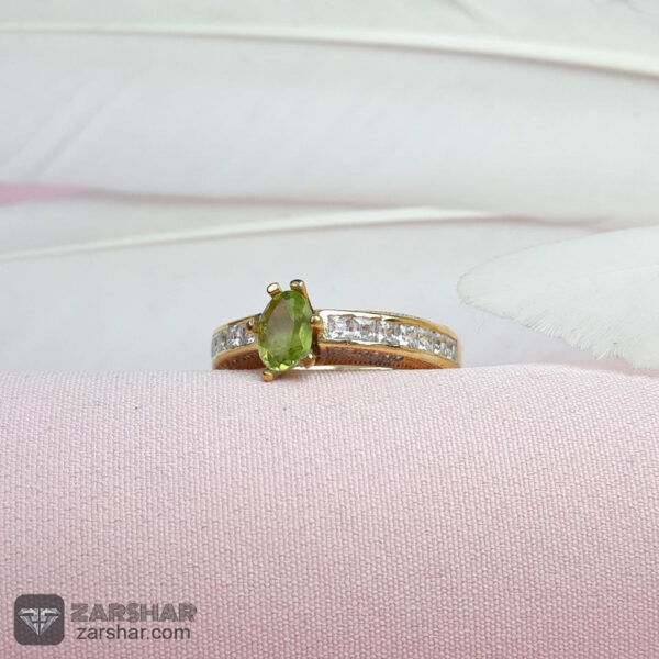 عکس انگشتر زبرجد زنانه طرح کرشمه