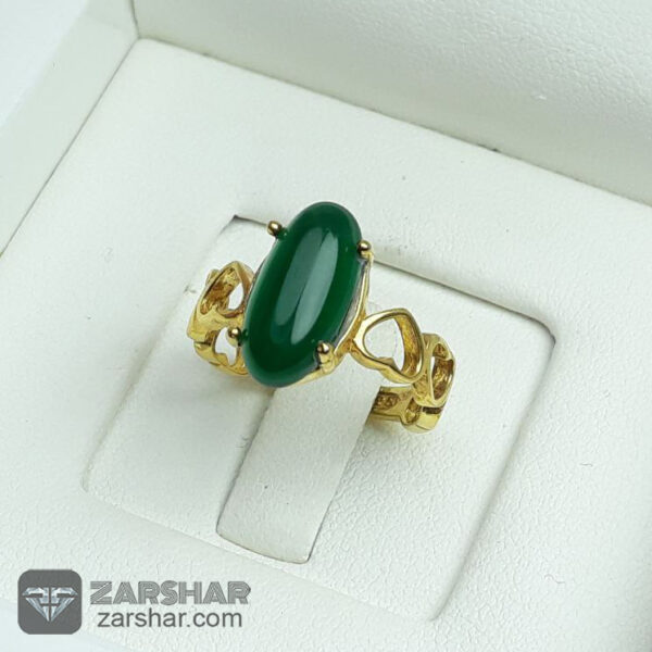عکس انگشتر زنانه عقیق سبز آبکاری طلایی طرح قلب