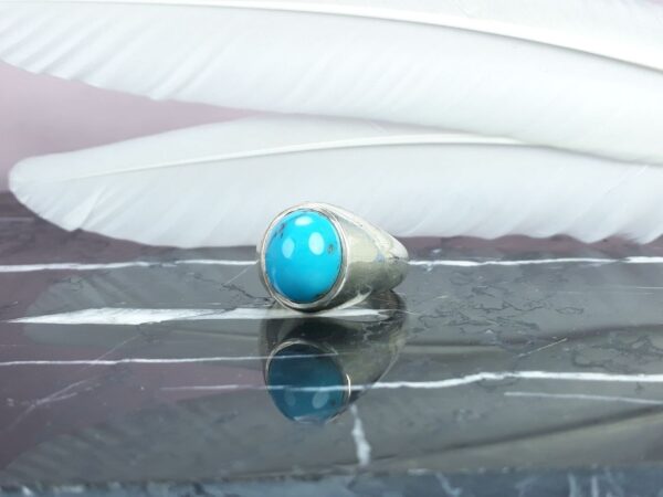 انگشتر فیروزه نیشابوری احیا شده رکاب ساده عکس انگشتر فیروزه نیشابوری احیا شده رکاب ساده