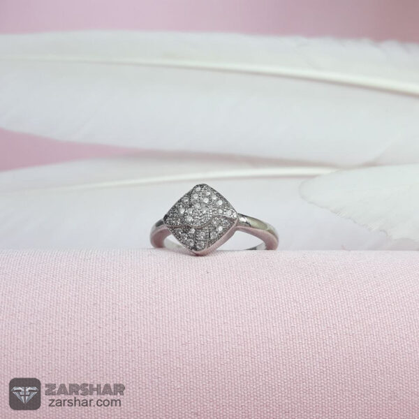 انگشتر نقره فانتزی زنانه طرح سنا عکس انگشتر نقره فانتزی زنانه طرح سنا