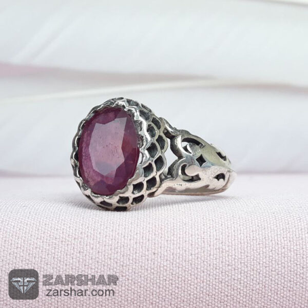 انگشتر یاقوت سرخ طرح پولکی عکس انگشتر یاقوت سرخ طرح پولکی