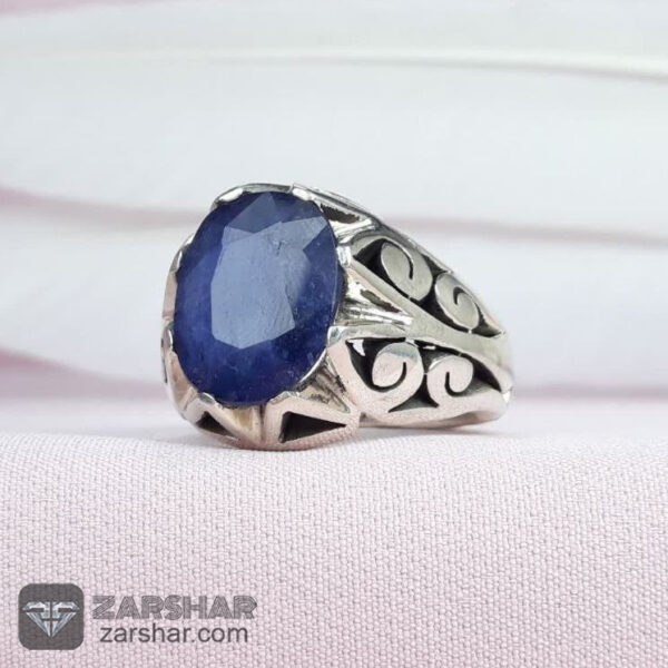 انگشتر یاقوت کبود درجه یک دست ساز عکس انگشتر یاقوت کبود درجه یک دست ساز