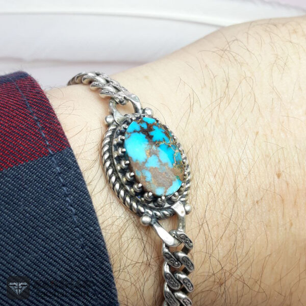 عکس دستبند نقره فیروزه نیشابوری طرح کارتیر