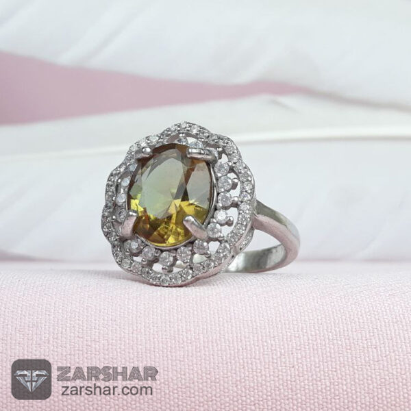 انگشتر الکساندریت زنانه عکس انگشتر الکساندریت زنانه