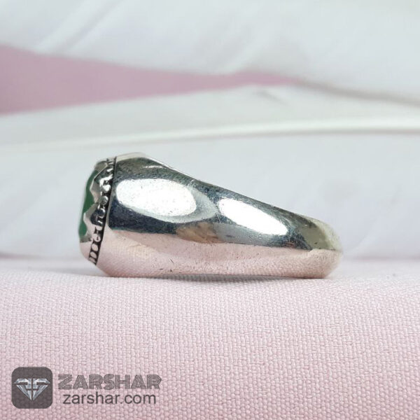 عکس انگشتر زمرد طرح فیلی ساده