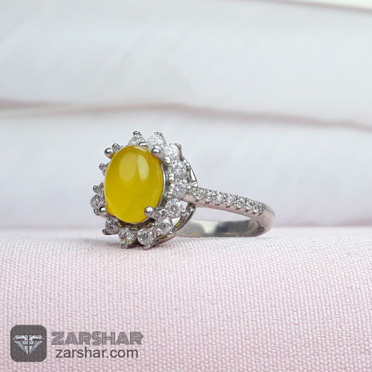 عکس انگشتر عقیق زرد شرف الشمس طرح ثریا زنانه