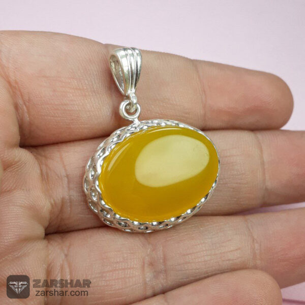 گردنبند عقیق زرد شرف الشمس طرح زیور زنانه عکس گردنبند عقیق زرد شرف الشمس طرح زیور زنانه