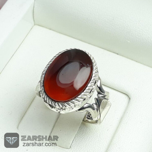 عکس انگشتر عقیق یمنی سرخ آیینه کاری شده