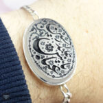 عکس دستبند نقره عقیق یمنی یا عباس علمدار حسین