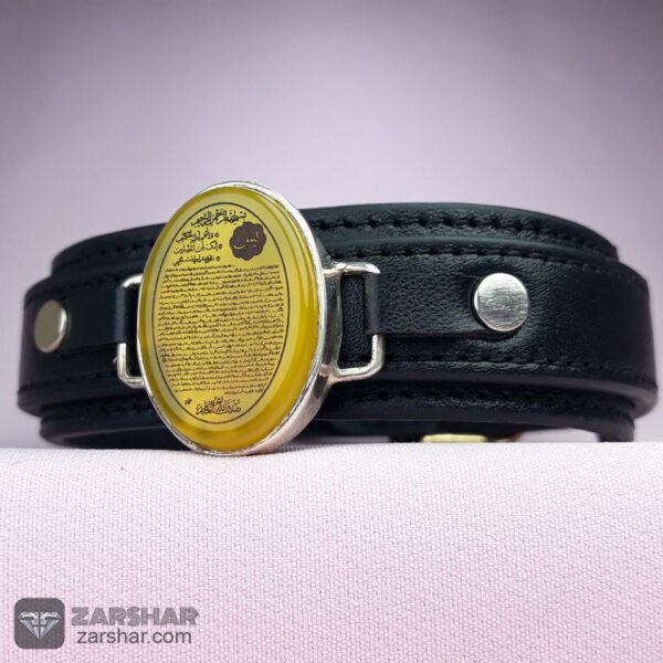 دستبند چرم و نقره شرف الشمس حکاکی سوره یاسین همراه حرز امام جواد عکس دستبند چرم و نقره شرف الشمس حکاکی سوره یاسین همراه حرز امام جواد