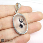 عکس گردنبند در نجف حکاکی علی(ع)