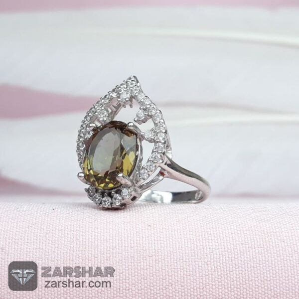 انگشتر زنانه الکساندریت عکس انگشتر زنانه الکساندریت