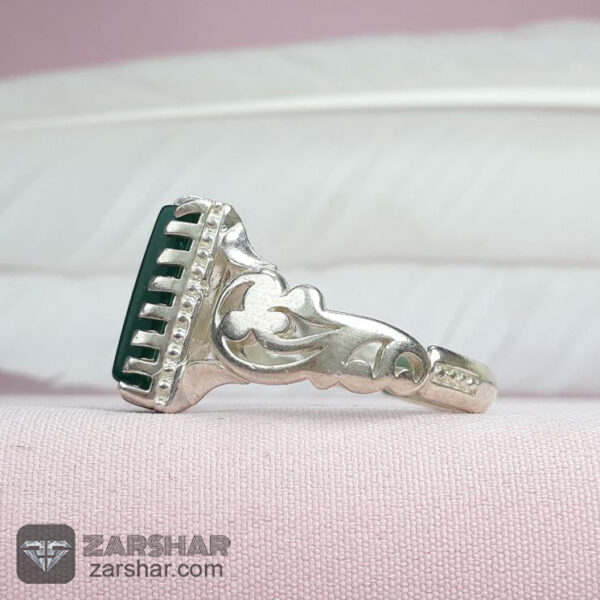 انگشتر عقیق سبز حکاکی حرز کبیر امام جواد(ع) عکس انگشتر عقیق سبز حکاکی حرز کبیر امام جواد(ع)