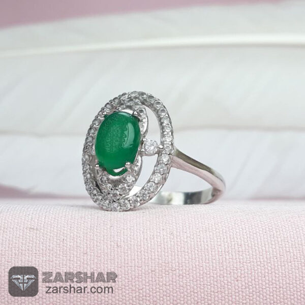 انگشتر عقیق سبز زنانه خطی و من یتق الله عکس انگشتر عقیق سبز زنانه خطی و من یتق الله