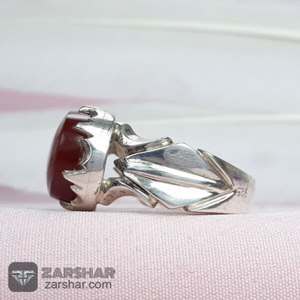 انگشتر عقیق سرخ یمنی افقی طرح آذری عکس انگشتر عقیق سرخ یمنی افقی طرح آذری