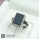 عکس انگشتر عقیق مشکی اسپرت چهارگوش