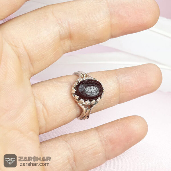 انگشتر عقیق یمنی زنانه خطی عکس انگشتر عقیق یمنی زنانه خطی