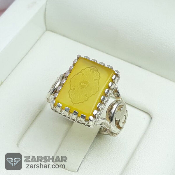 عکس انگشتر عقیق زرد طرح رهبری
