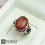 عکس انگشتر عقیق یمنی سرخ خطی