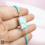 عکس دستبند بافت فیروزه نیشابوری زنانه چهارگوش