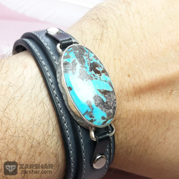 عکس دستبند چرمی فیروزه نیشابوری