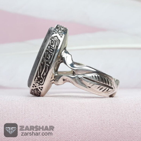 عکس انگشتر در نجف فاتح خیبر علی