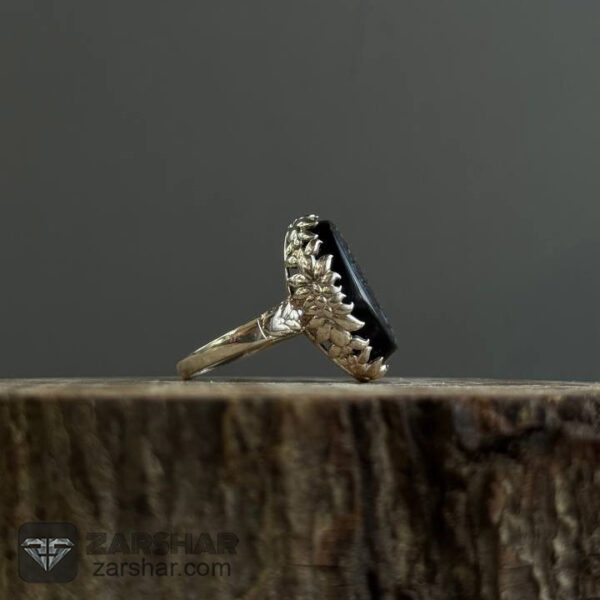 عکس انگشتر زنانه عقیق سیاه یا حسین