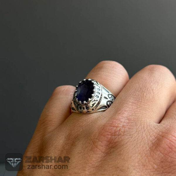 عکس انگشتر یاقوت کبود افریقایی