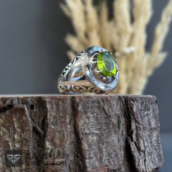 انگشتر زبرجد عکس انگشتر زبرجد